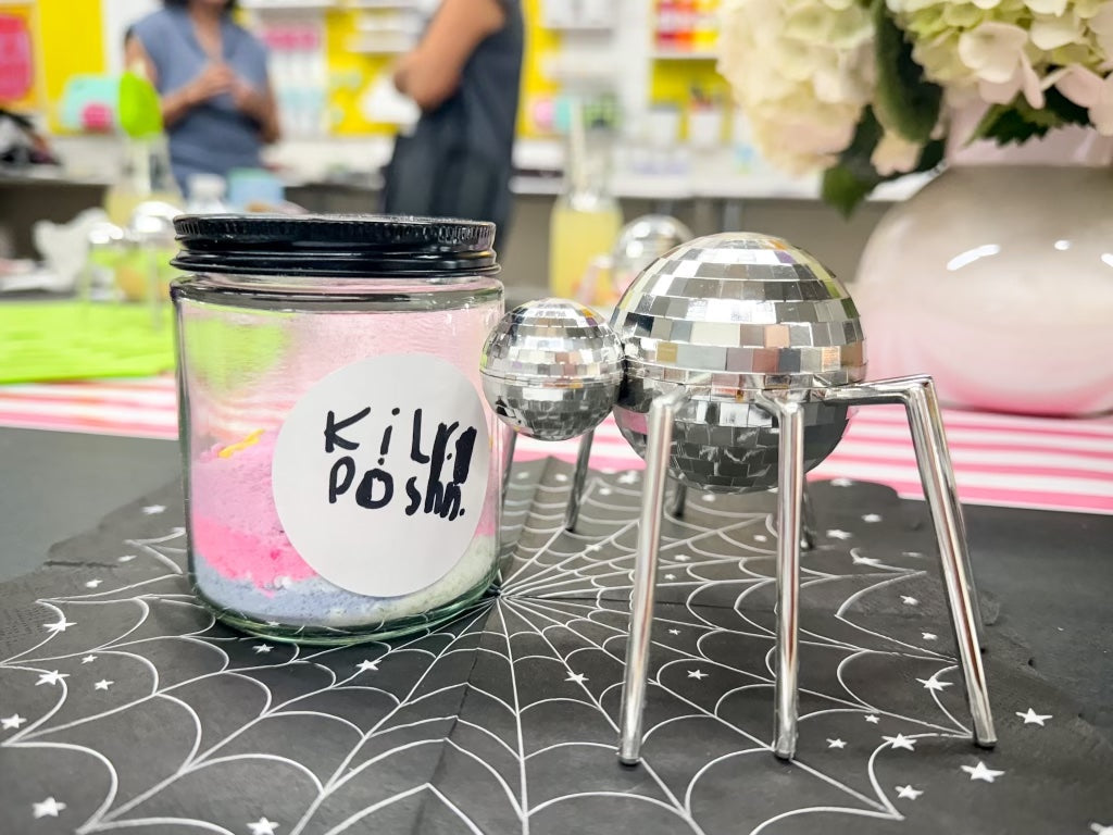 Creepy Crawly Crafts | Lamplighter, Levine, Akiba, Shelton | October 25